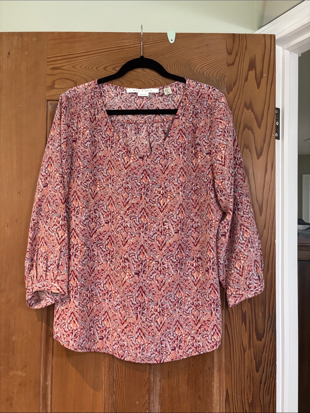 Max Studio Printed Silk V-Neck Blouse - Rose Tones Size XL